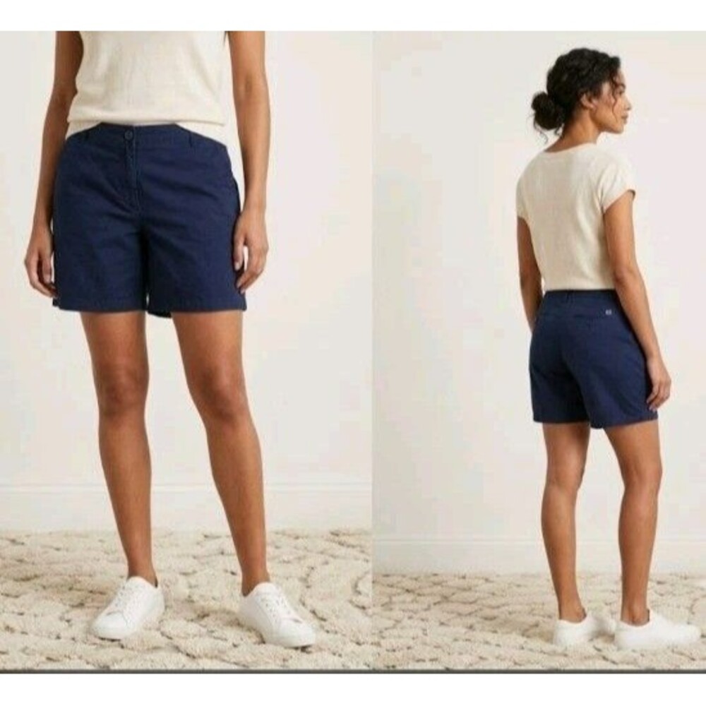 Crown & Ivy Caroline Blue Shorts Size 16 Pockets Cotton